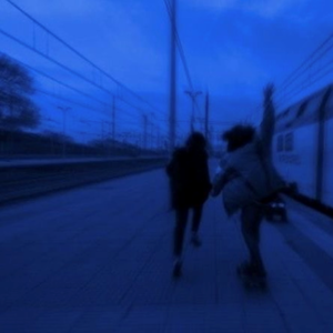 AV无码专区尤酸乳
