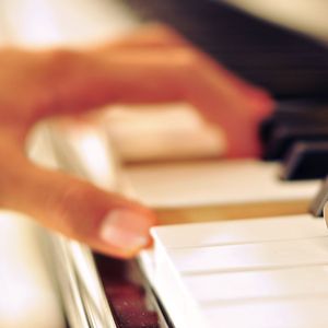 AV无码专区尤酸乳
